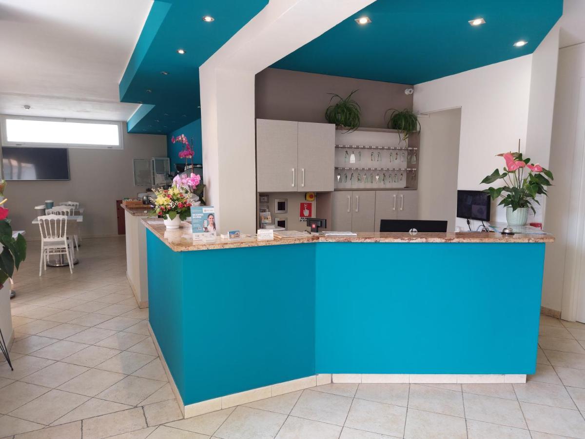 Hotel Kaly Ventimiglia Ngoại thất bức ảnh